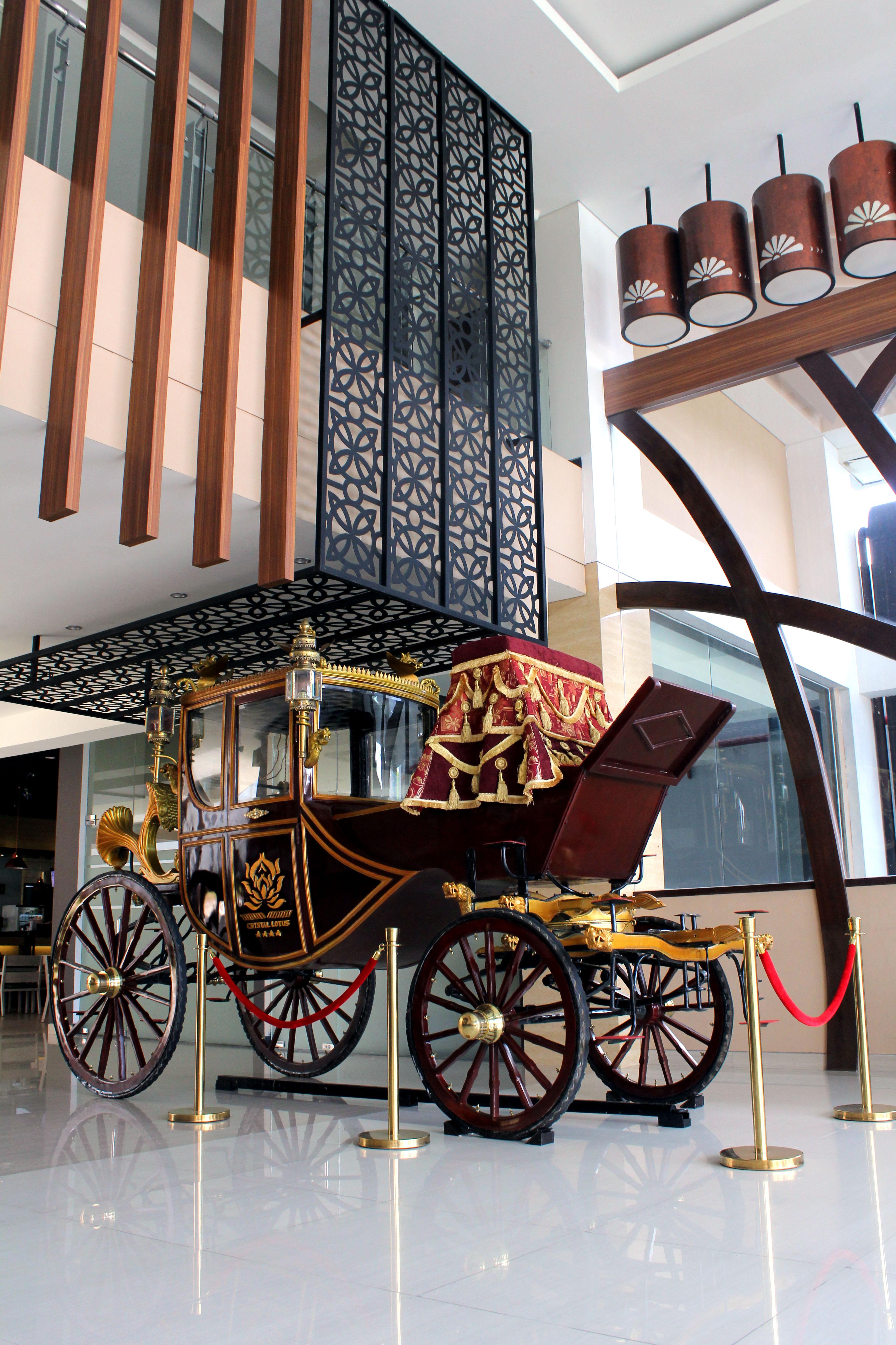 Crystal Lotus Yogyakarta 4*