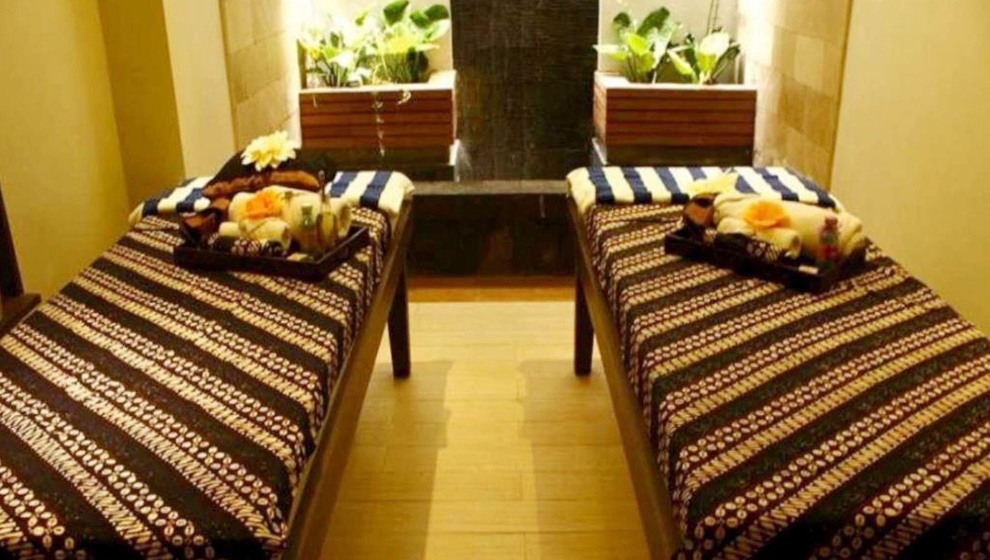 Crystal Lotus Yogyakarta 4*
